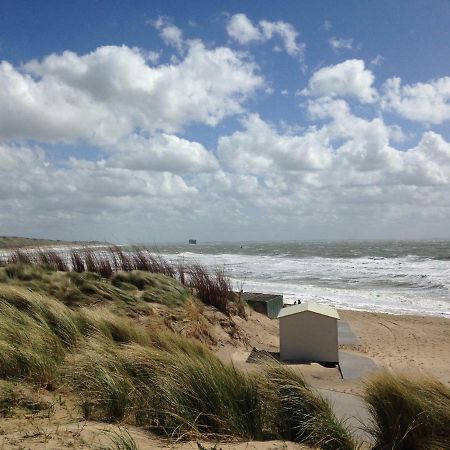 Luxe 4-Persoons Vakantiewoning Aan Zee 주테란데 외부 사진