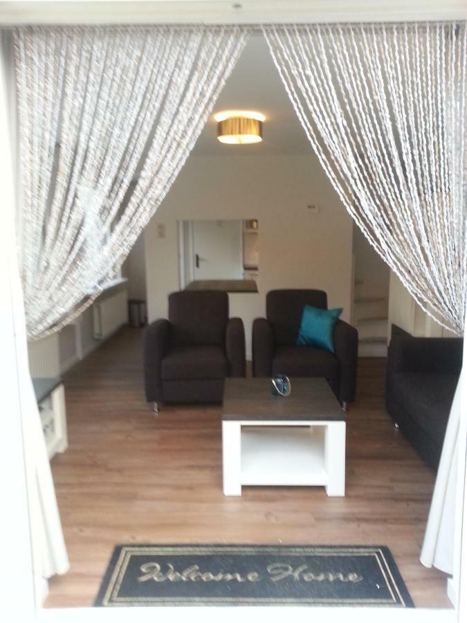Luxe 4-Persoons Vakantiewoning Aan Zee 주테란데 외부 사진